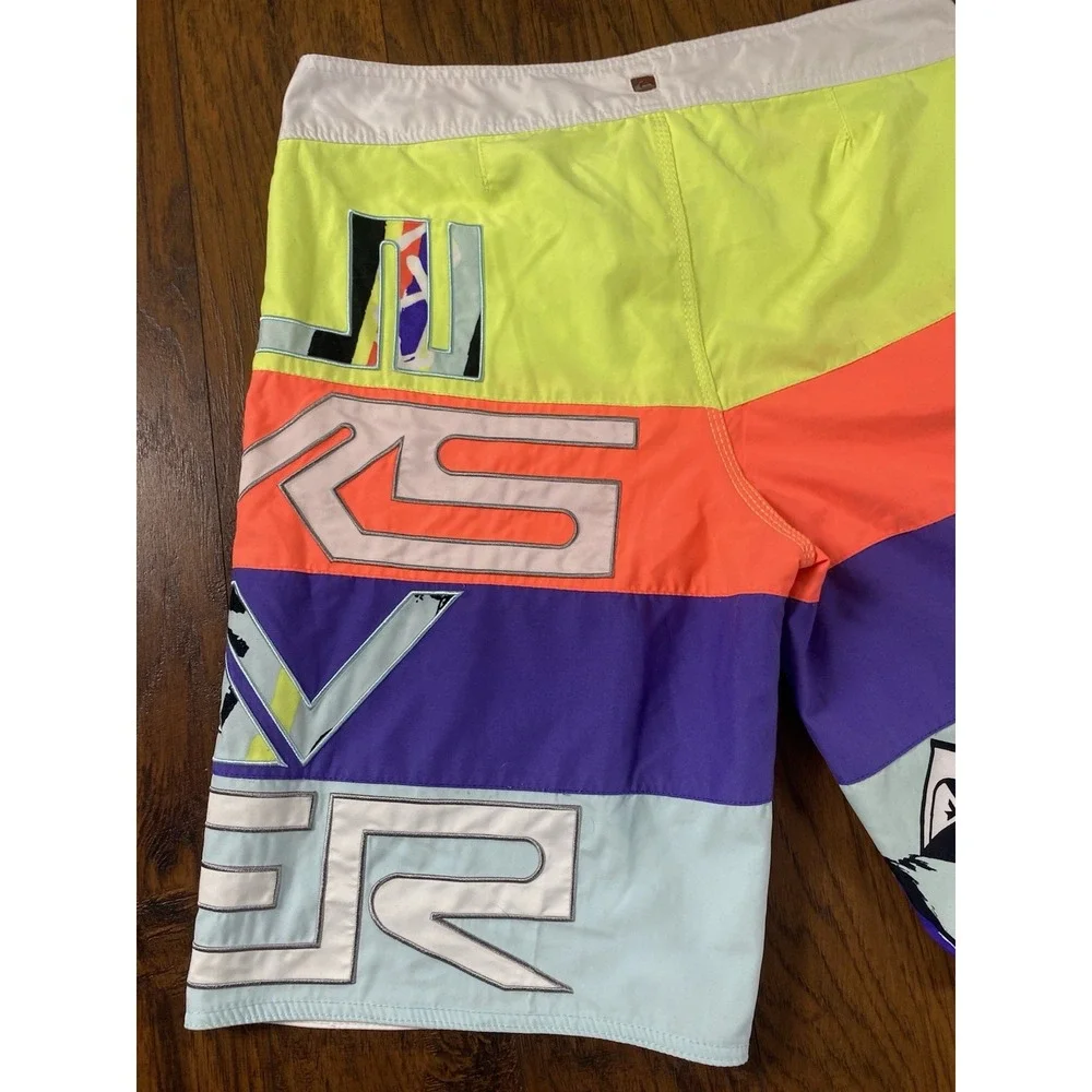 Quiksilver hook up